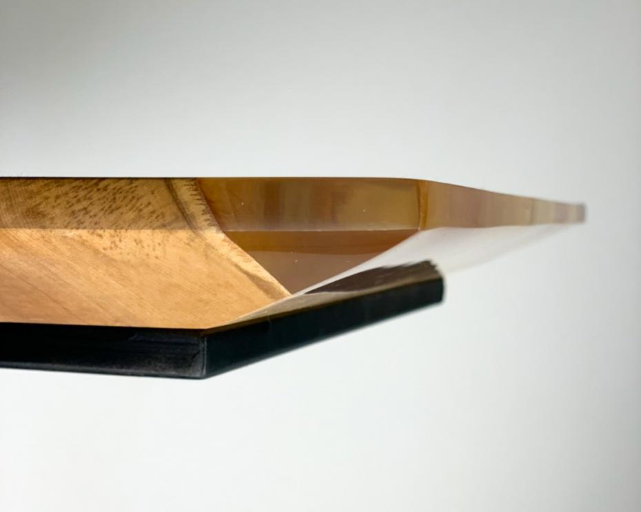 トチのサイドテーブル