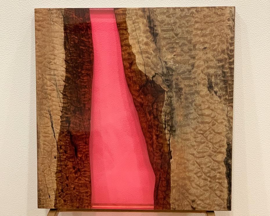 サペリのサイドテーブル