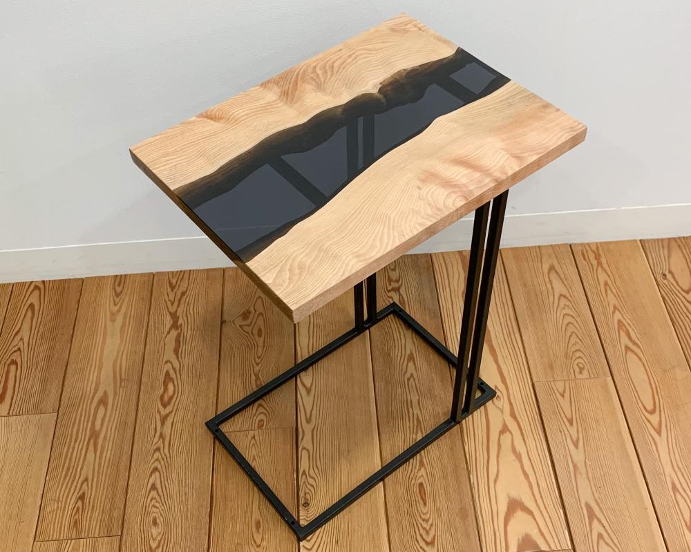 メープルのサイドテーブル